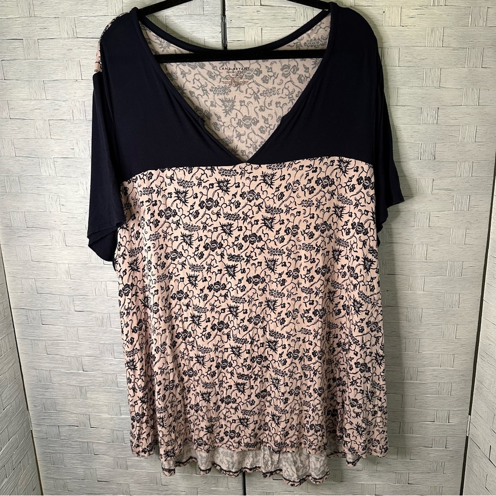 LANE BRYANT floral, loose fitting T-shirt, pink & navy coastal summer plus size